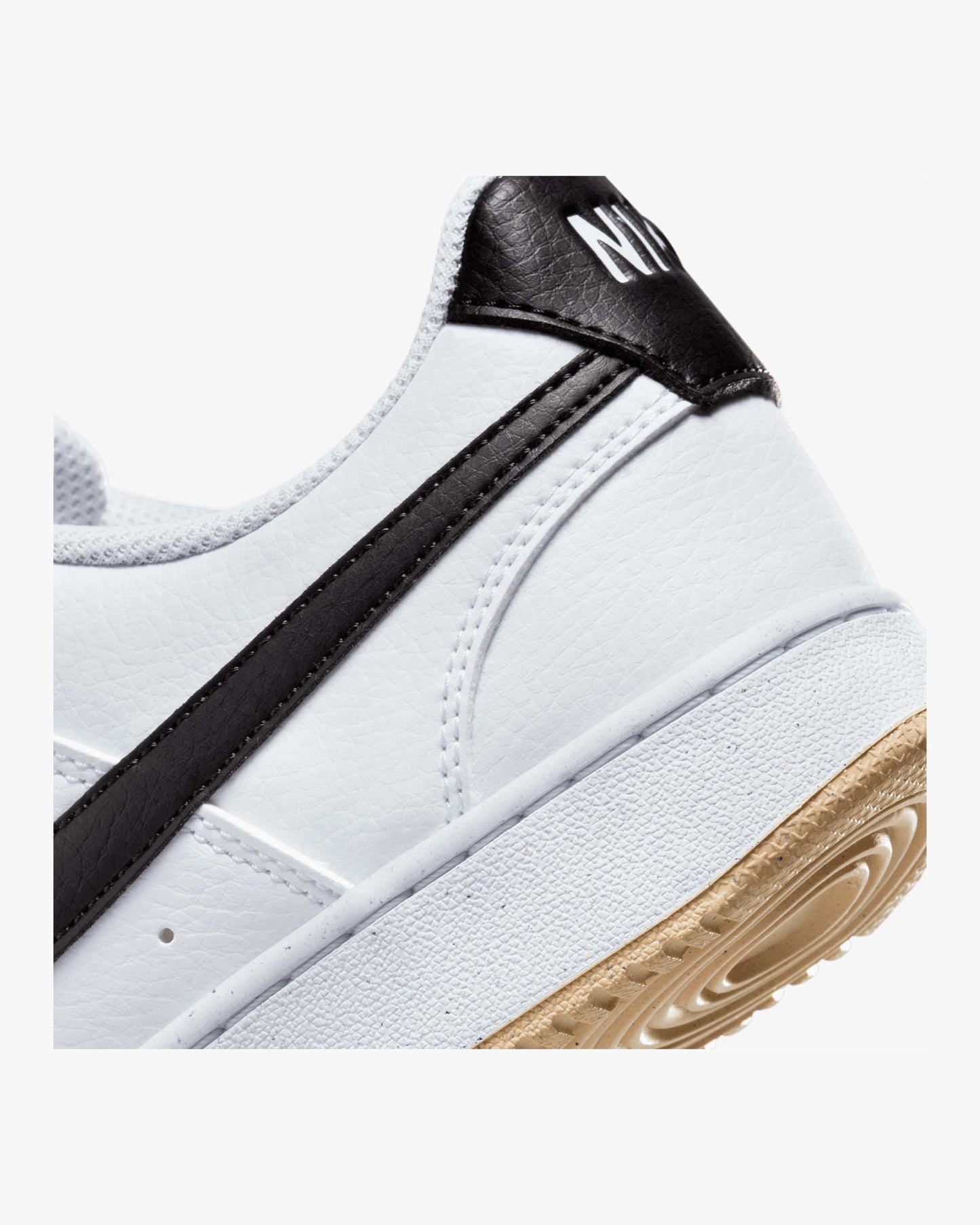 Court Vision Blanco Negro Gum