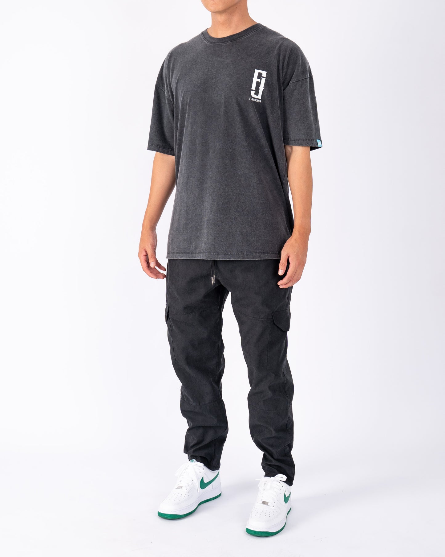 Skin Light Cargo Pant Negro