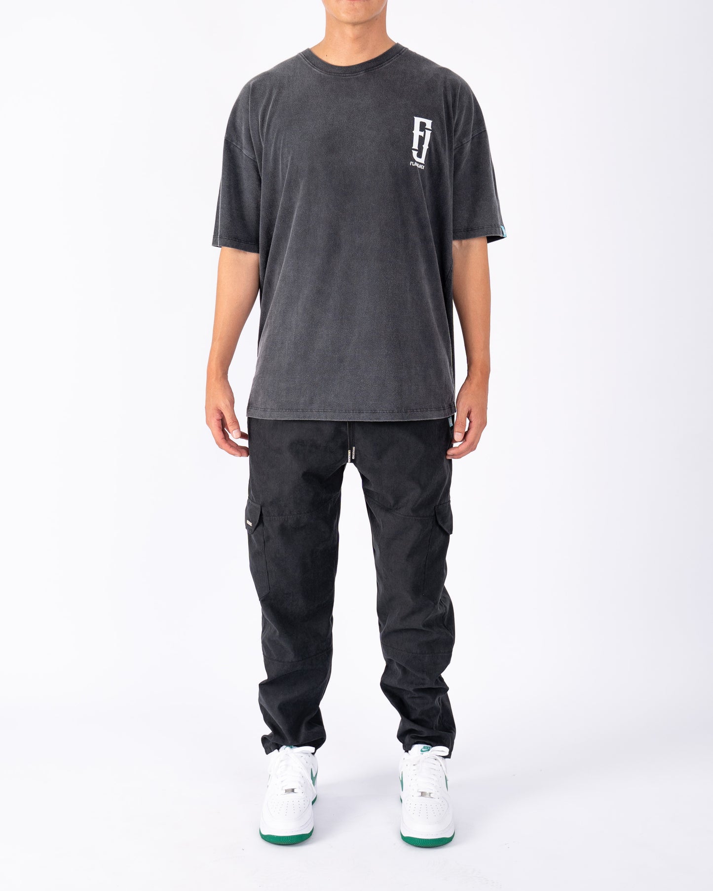 Skin Light Cargo Pant Negro