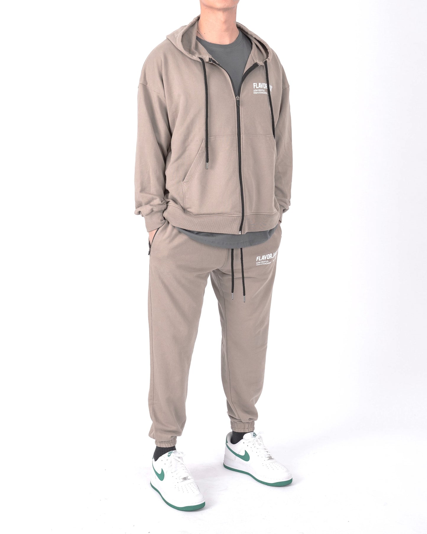 FJ 16 Zipped Hoodie Taupe