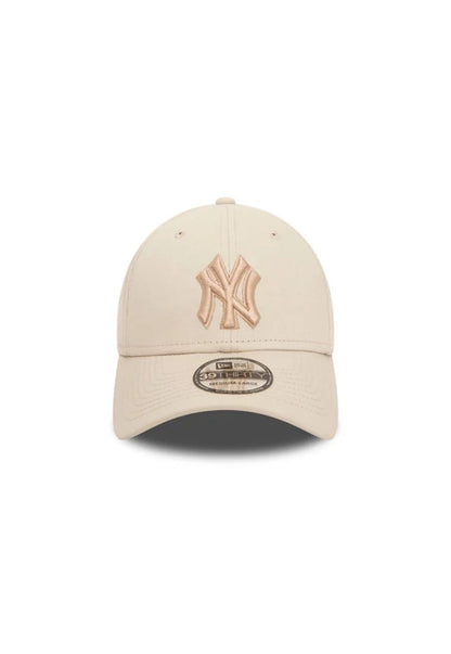 39THIRTY Outline New York Yankees